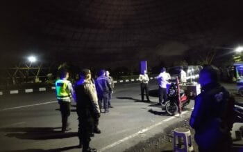 Malam di Bay Pass BIL II, Patroli Intensif Polsek Labuapi Jaga Keamanan
