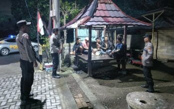 Patroli Blue Light Polsek Labuapi, Jaga Malam Tetap Kondusif
