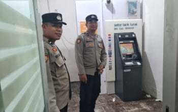 Patroli Intensif Polsek Kediri Jamin Keamanan Transaksi ATM Malam Hari