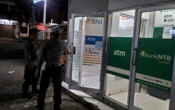 Patroli Intensif di Gerai ATM, Polsek Kediri Jamin Keamanan Transaksi Masyarakat
