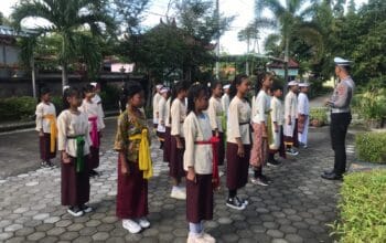 Polisi Cilik di Lombok Barat Sentuhan Humanis Polisi Bentuk Karakter Anak Sejak Dini