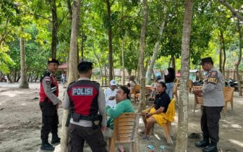 Polisi Hadir di Pantai Air Tawah, Wisatawan Merasa Aman!