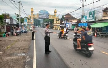Senggigi Lancar Pasca Tahun Baru Polisi Kawal Arus Balik Wisatawan