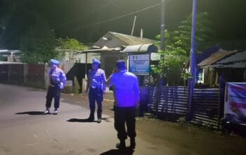 Wujud Nyata Kehadiran Polri Polsek Batulayar Gelar Patroli KRYD di Wilayah Senggigi