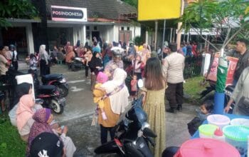 493 KPM di Batulayar Terima Bantuan Sembako dan PKH Tahap I