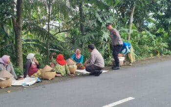 Patroli Dialogis Polsek Kediri, Lebih Dekat dengan Warga