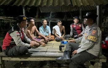 Patroli Dialogis Polsek Sekotong Jaga Kamtibmas, dan Kampanye Anti Narkoba