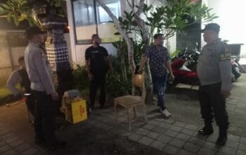Patroli KRYD Polsek Batulayar, Jaga Keamanan Senggigi Malam Hari