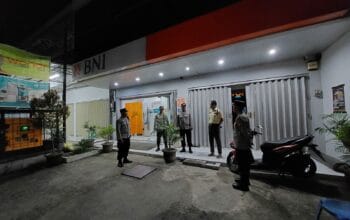 Patroli Malam Polsek Gerung, Jaga Keamanan dari 3C di Lombok Barat