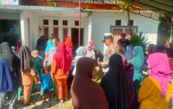 Pengamanan Pembayaran Bantuan Sembako dan PKH di Batulayar, Kapolsek Pastikan Berjalan Aman dan Lancar
