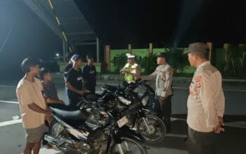 Polsek Kediri Gencarkan Patroli Malam, Ajak Pemuda Jauhi Narkoba dan Balap Liar