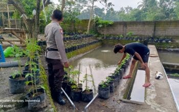 Polsek Kuripan Edukasi Ketahanan Pangan ke Pemuda Lombok Barat