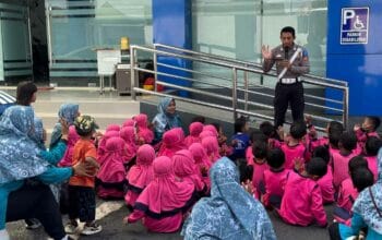 Serunya Belajar Lalu Lintas Bersama Polisi di Lombok Barat, Kegiatan POLSANAK untuk Anak PAUD