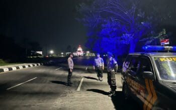 Tindak Tegas Pelaku Kejahatan, Polisi Kuripan Gelar Patroli Intensif di Malam Hari