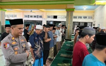 Kapolsek Kediri Tarawih Keliling, Wujud Sinergi Polri dan Masyarakat
