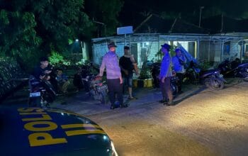 Polisi Siaga Sahur di Pelabuhan Lembar, Warga Merasa Lebih Aman