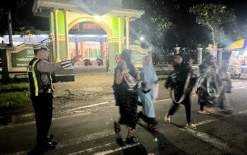 Ramadhan Damai di Sekotong: Polisi Kawal Ibadah