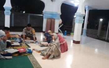 Sambang Malam dan Tadarus, Sinergi Polri dan Warga Jaga Kamtibmas Ramadan