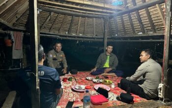 Silaturahmi Kapolsek Kuripan, Sinergi Warga untuk Keamanan Ramadhan