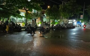 Polsek Labuapi Jaga Keamanan Ibadah, Jamaah Tarawih Nyaman