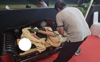 Lombok Barat Pemudik Pingsan di Pelabuhan, Diduga karena Ini
