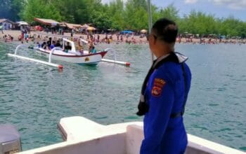 Patroli Pengamanan Lebaran Ketupat di Perairan Cemara – Lembar Polairud Polres Lombok Barat