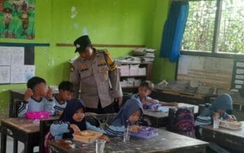 Polsek Gerung Kawal Ketat Program Makan Bergizi Gratis, Ribuan Siswa Terima Manfaat