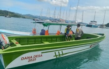 Kepedulian Polri: Pengecekan Ambulance Boat untuk Keamanan Masyarakat Pulau