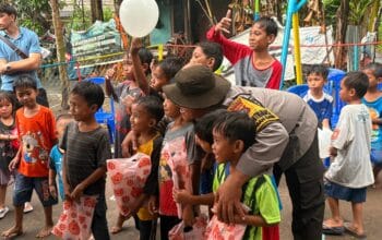 Babinkamtibmas Lembahsari Hadiri Peresmian Taman Bermain, Wujud Kedekatan Polri dengan Masyarakat (1)