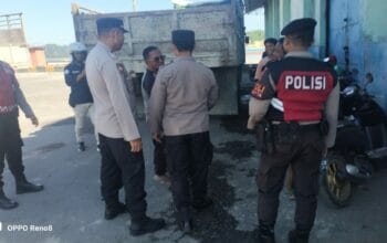 Kepolisian Polres Lombok Barat Lakukan Patroli Gabungan Demi Keamanan Hari Buruh