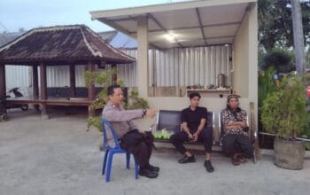 Bhabinkamtibmas Batulayar Barat Gaungkan Ketahanan Pangan di Dusun Batubolong