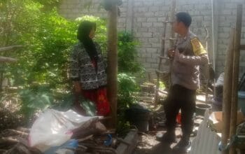 Kunjungan Humanis Bhabinkamtibmas, Ajak Warga Manfaatkan Lahan Pekarangan untuk Ketahanan Pangan